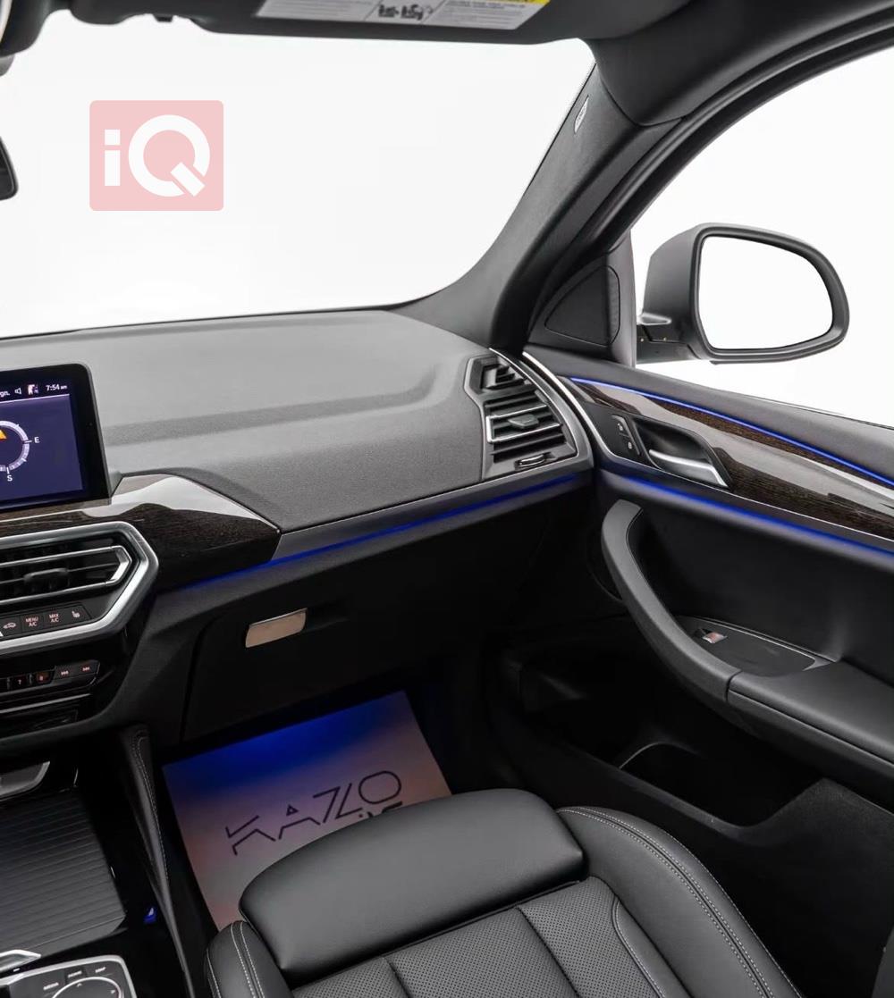 بی ئێم دەبڵیو X4